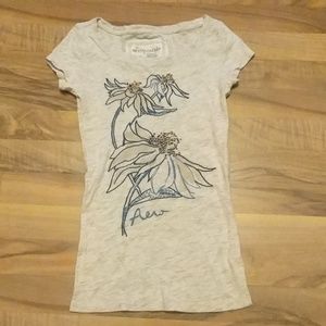 Juniors Xs Extra Small Aeropostale Flower Shirt